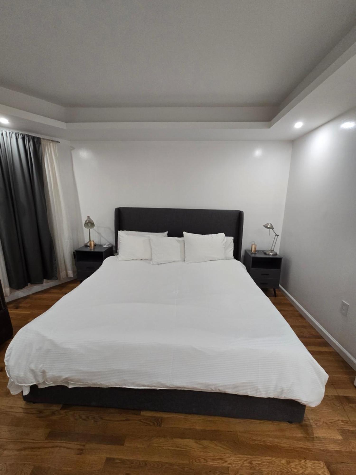 Beautiful Boston Bedroom - New Renovation Екстериор снимка